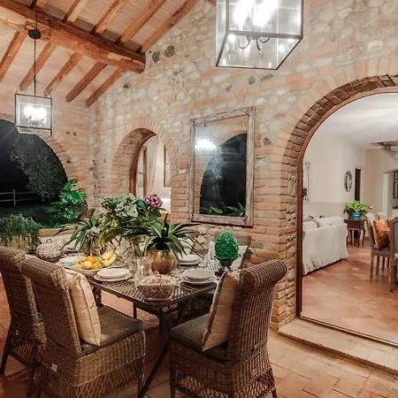 Villa Lajatico With Private Pool *